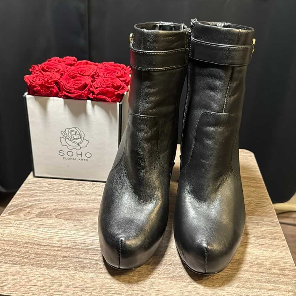 Beautiful Express Leather Boots - image 2