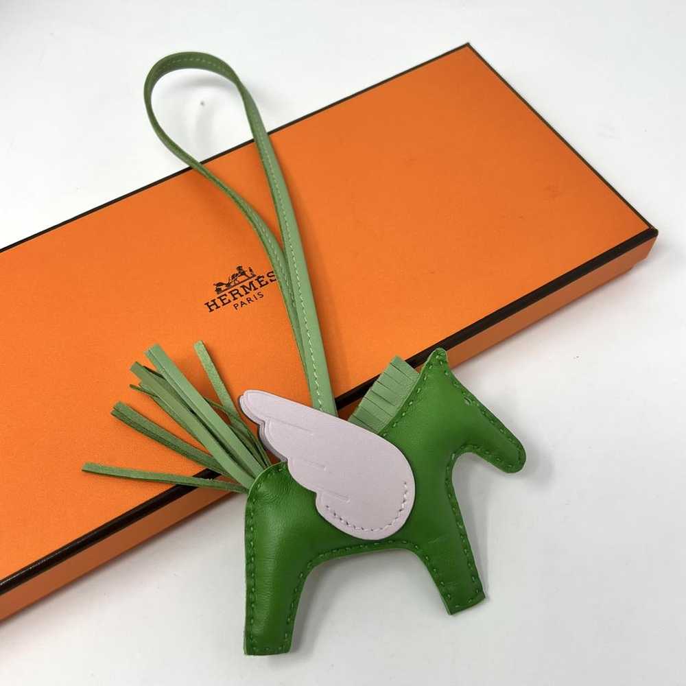 Hermès Rodéo Pégase leather bag charm - image 5