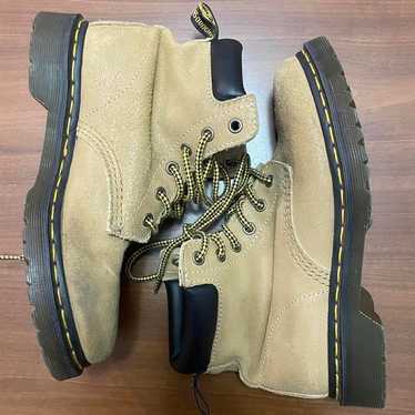 Doc Martens- Saxon. Size:7 - image 1