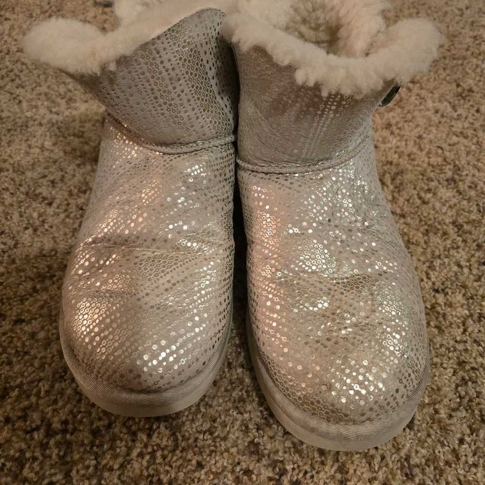 UGG Mini Bailey Button Bling Snow Boots Womens Si… - image 4