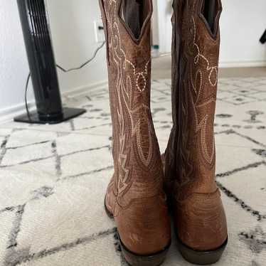 cowboy boots women