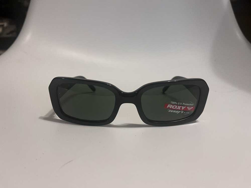 Vintage y2k Roxy Capri Sunglasses - image 1