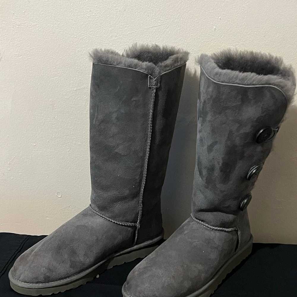 UGG Bailey Button Triplet Boot, Gray, Size 9 Women - image 6