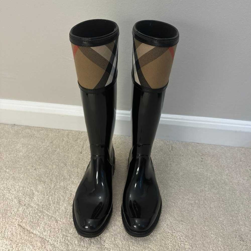 Burberry Woman’s Black Rain Boots - Size 35 Made … - image 4