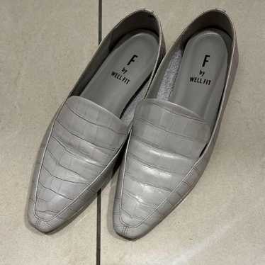 F by WELL FIT Gray Loafers 22cm - image 1