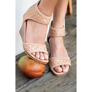 Bali Elf Athena Woven Leather Wedge Sandals Vintag