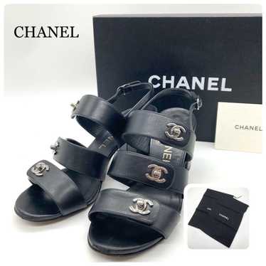 Chanel turn lock sandals - Gem