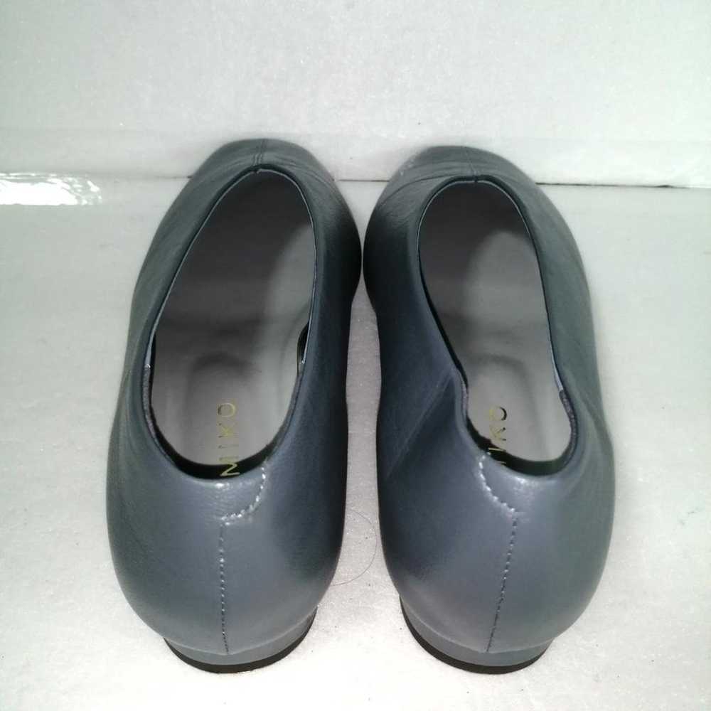 Himiko Flat Shoes V-Cut Square Toe - image 4