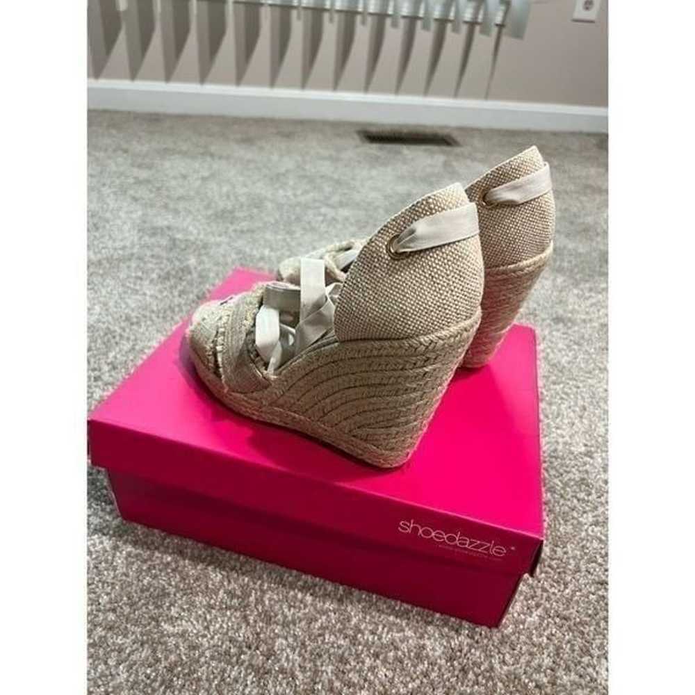 Shoedazzle Earlina Wedges Size 10 - image 4