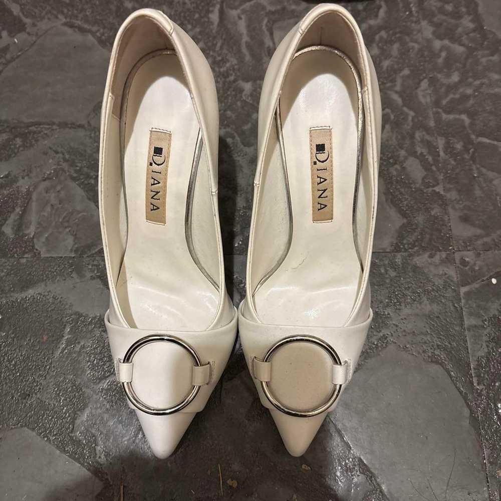 Diana Pointed-Toe Pumps White - image 1