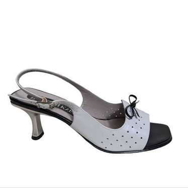 Peter Kaiser White Bow Metal Heel Kitten Heels