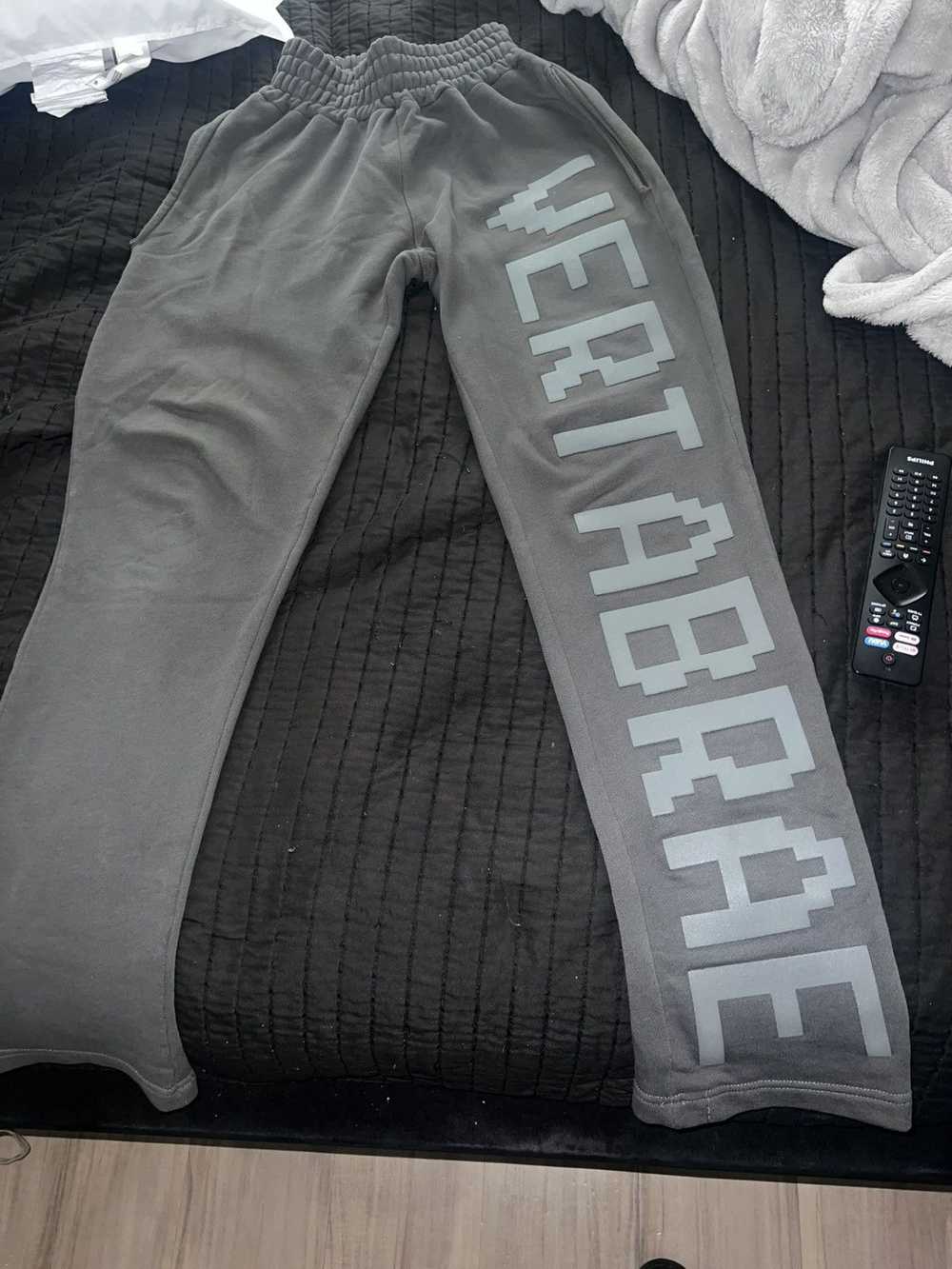 Vertabrae Vertabrae pants dark grey size small - image 1