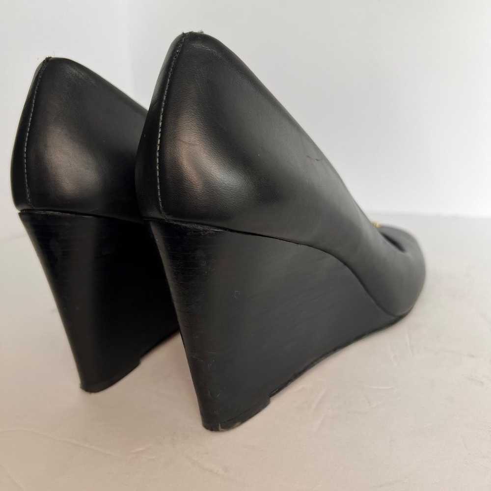 Size 11M Tory Burch Wedge Open Toe Black Leather … - image 6