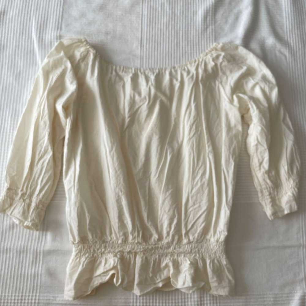 CINEMA CLUB Ivory Frill Blouse Five-Quarter Sleev… - image 5