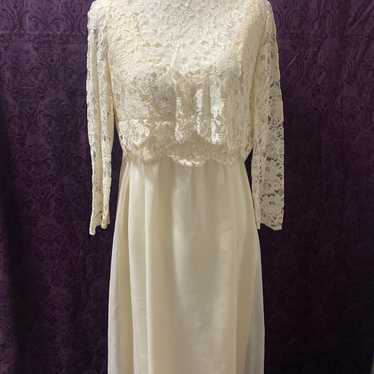 Vintage cream empire waist wedding dress - image 1