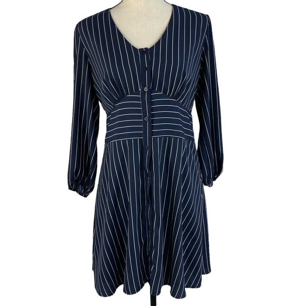 19 Cooper Medium Dress Fit 'n Flare Striped V-Nec… - image 1