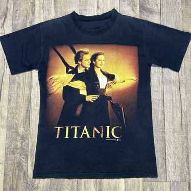 Vintage Titanic Stanley Desantis hotsell 1998 t shirt (Single Stitch)