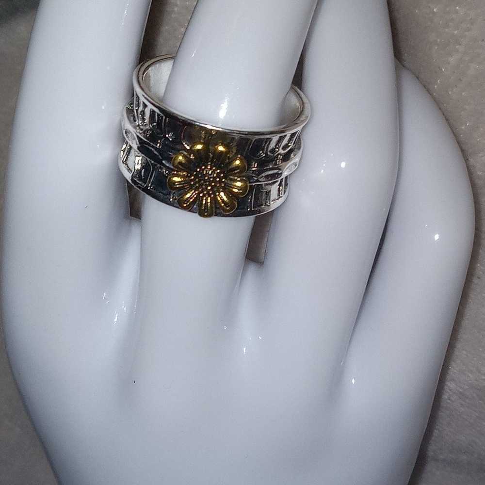 Wide Band Vintage Design Alloy Sunflower Ring Siz… - image 2