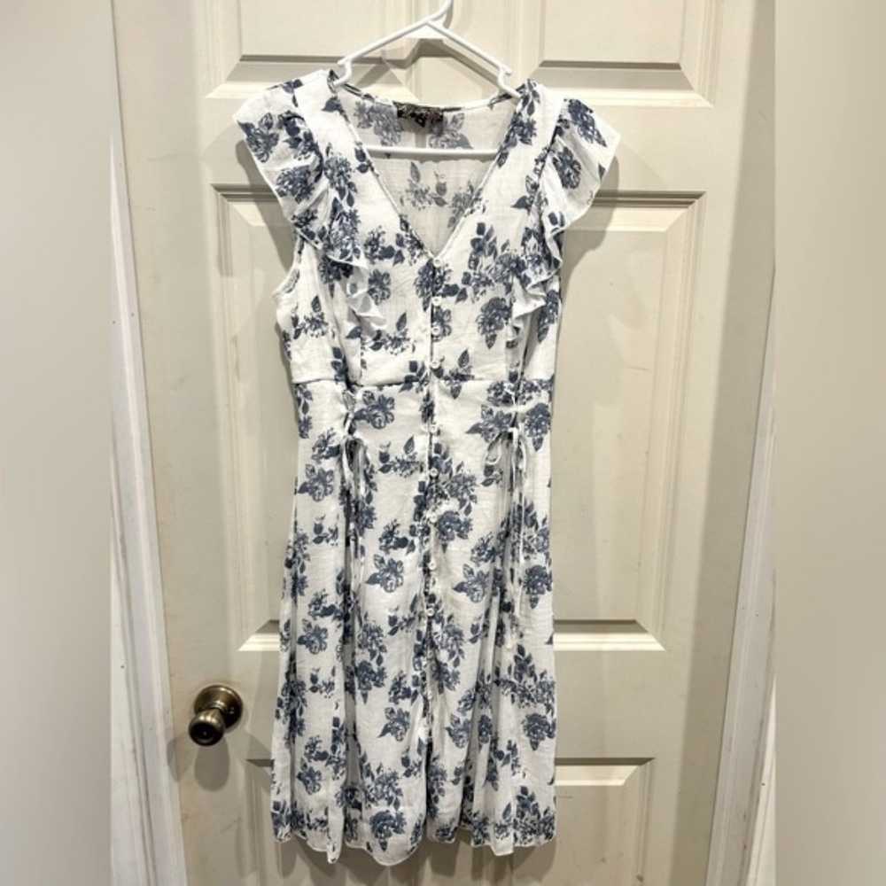 Anthropologie J Gee White Blue Floral Print Ruffl… - image 1