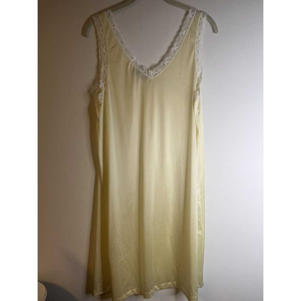 Vandemere Vintage Yellow Satin Lace Nightgown Pei… - image 2