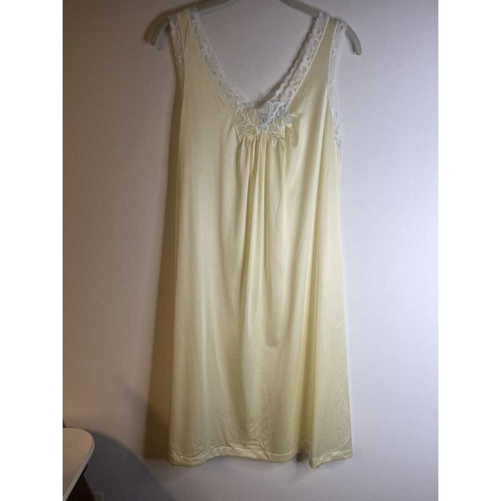 Vandemere Vintage Yellow Satin Lace Nightgown Pei… - image 3