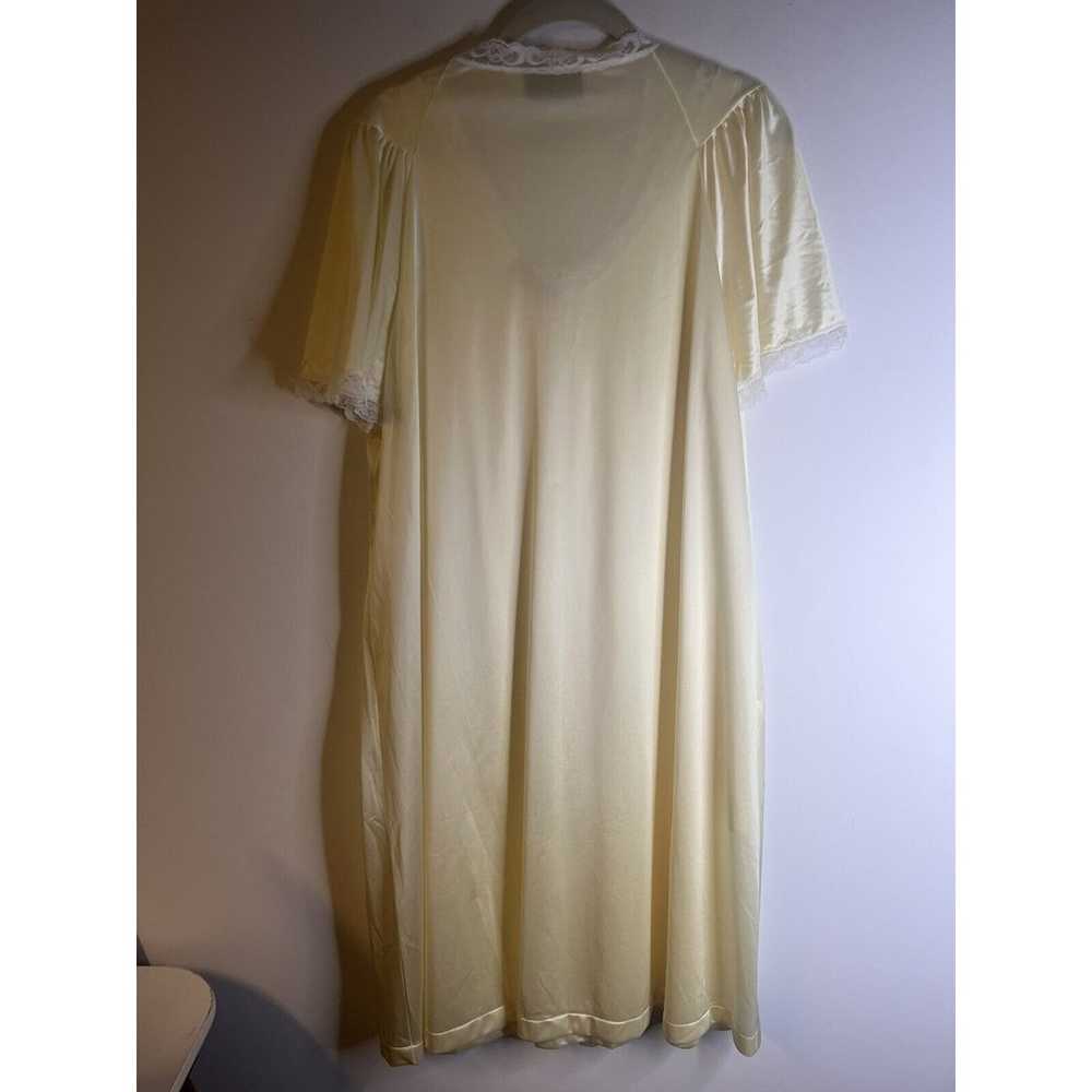 Vandemere Vintage Yellow Satin Lace Nightgown Pei… - image 4