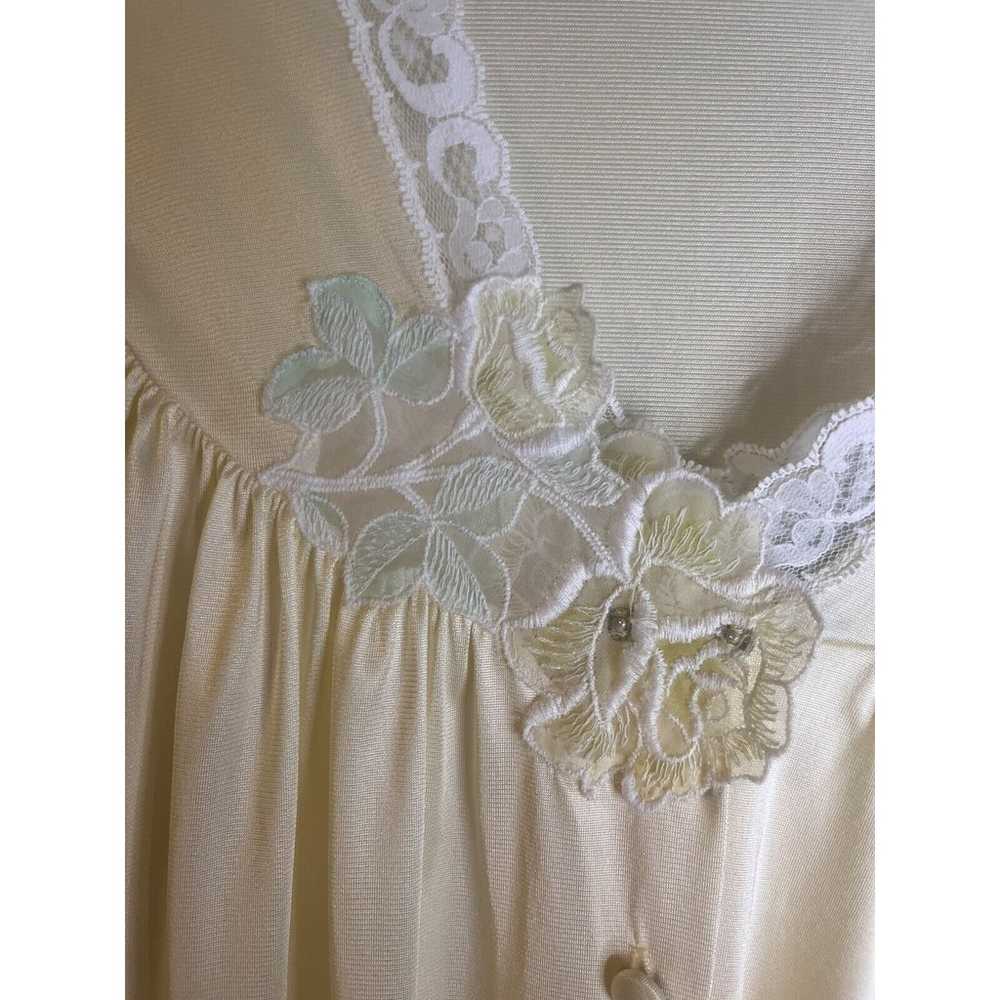 Vandemere Vintage Yellow Satin Lace Nightgown Pei… - image 5