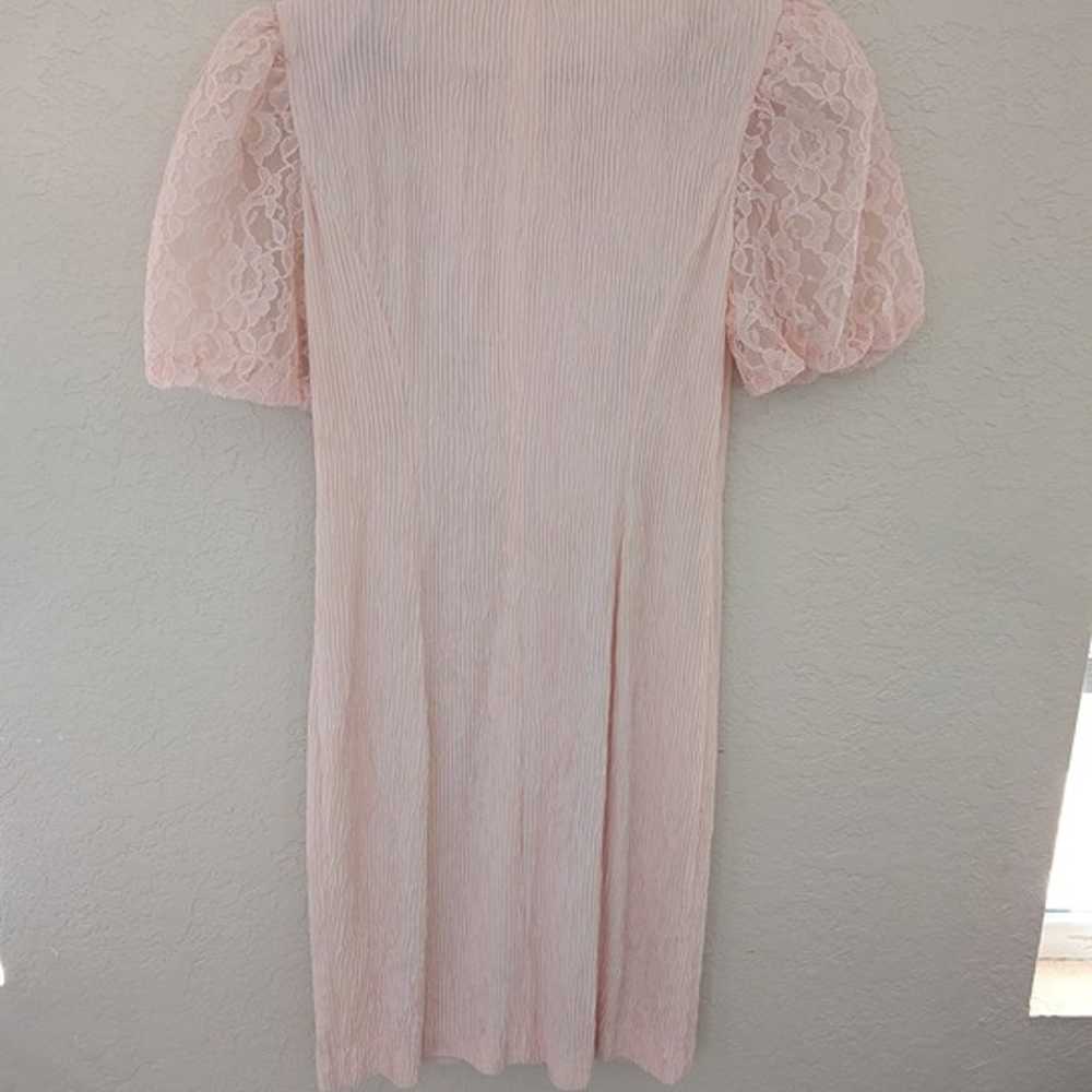 Vintage Leslie Fay Petites Pink Dress Lace Puff S… - image 10