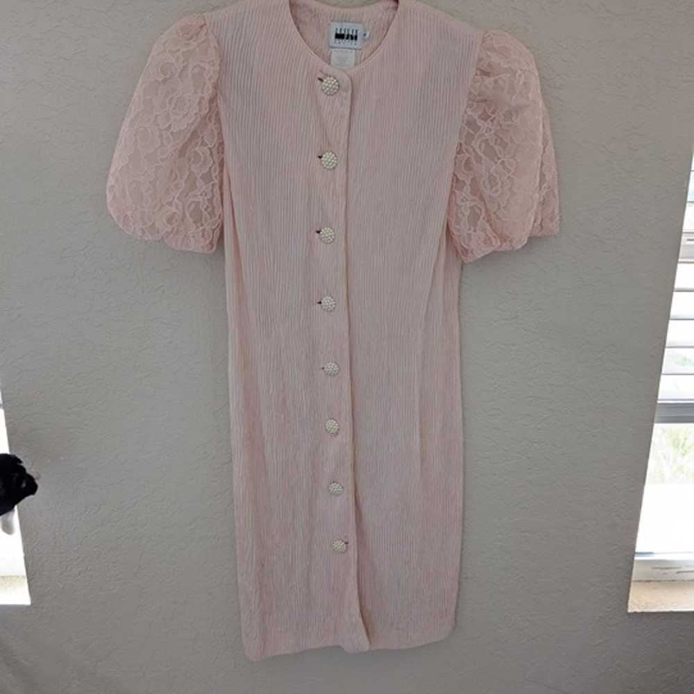 Vintage Leslie Fay Petites Pink Dress Lace Puff S… - image 2