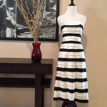 BCBGMaxAzria Black And White Strapless Dress