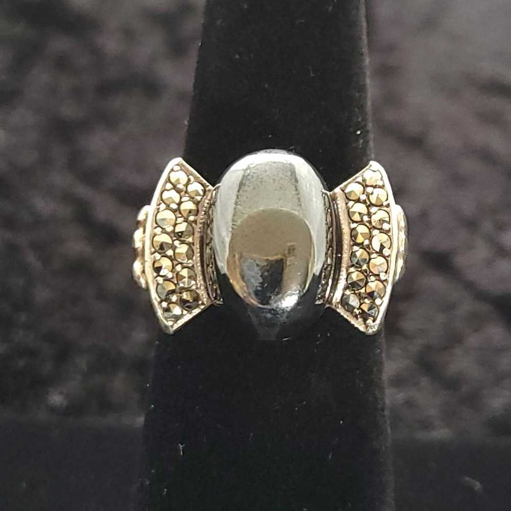 Sterling Silver vintage Hematite bow ring - image 1