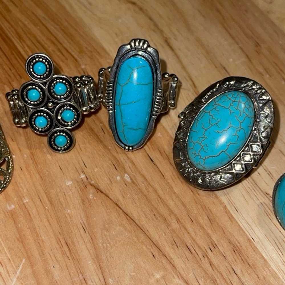 5 large cabochon turquoise rings - image 1