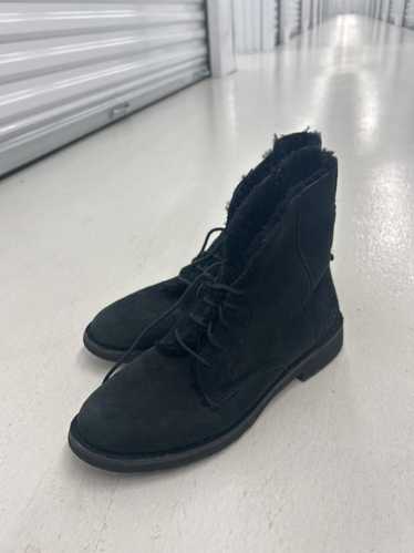 Ugg UGG Black Suede Ankle Boots - Stylish & Cozy