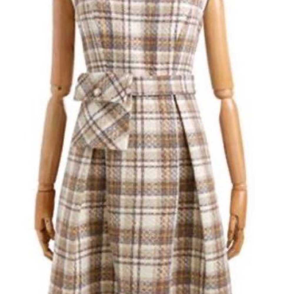 Checkered sleeveless dress - image 1