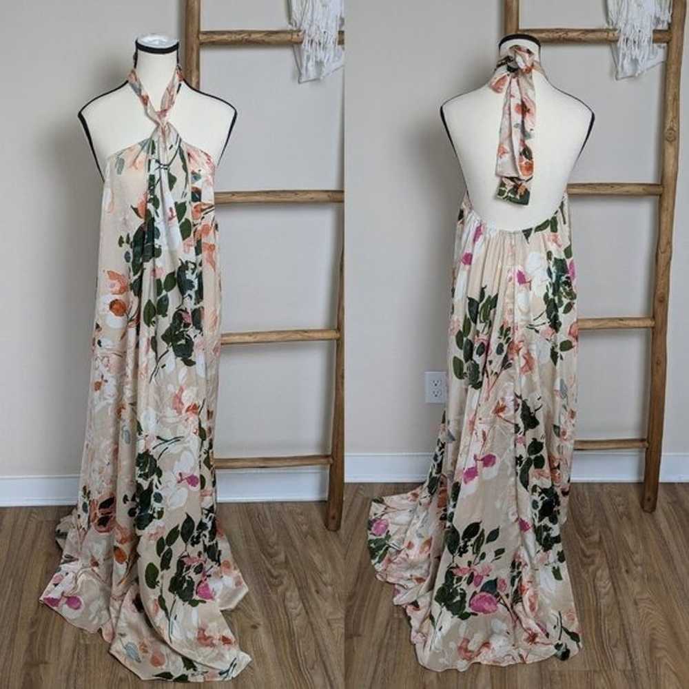 Aakaa Floral Satin Inspired Halter Maxi Dress Siz… - image 1