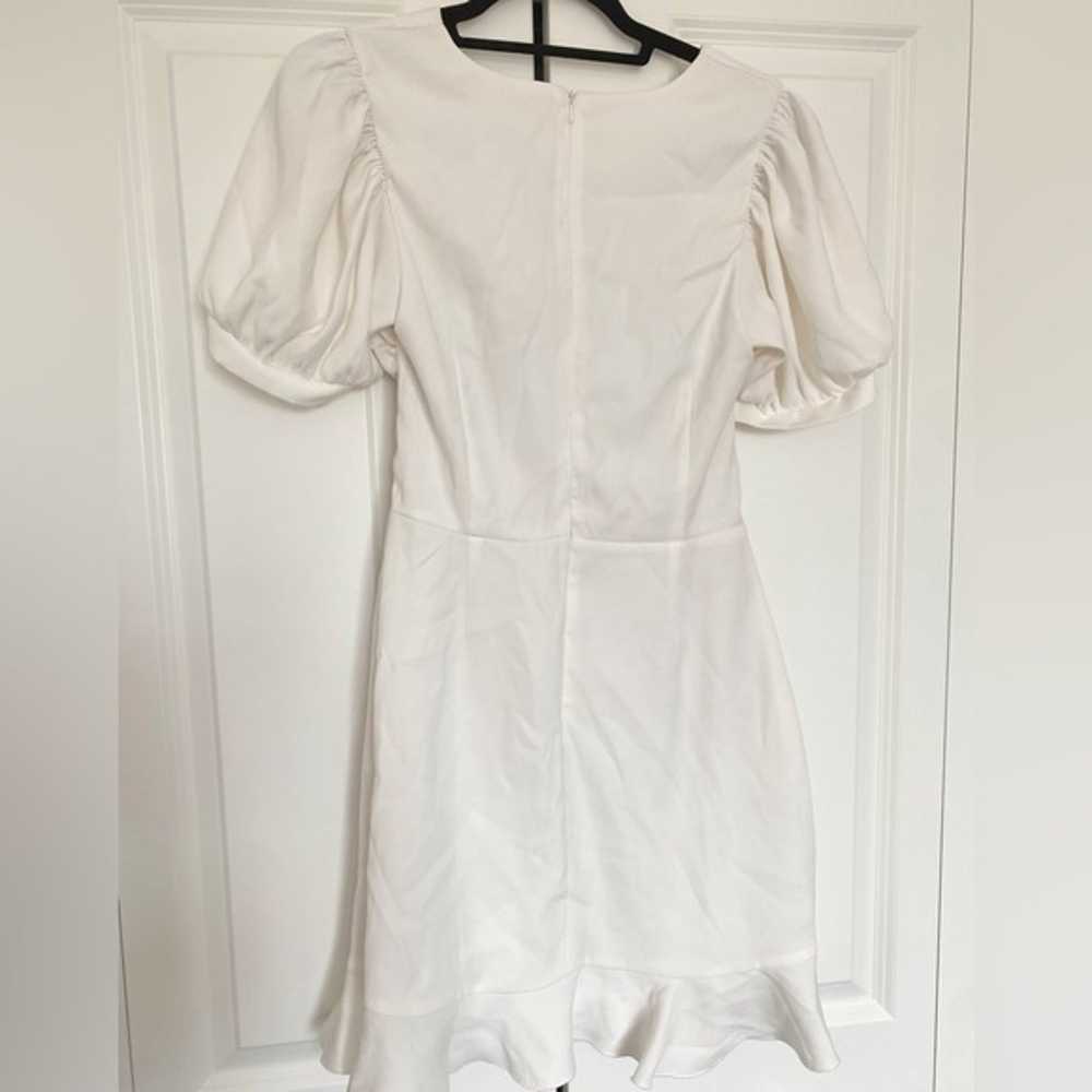 Eggie white twist tie mini dress - image 3