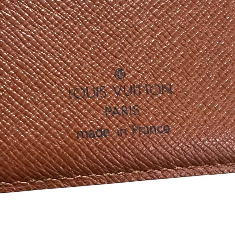 Louis Vuitton Louis Vuitton Monogram Passport Hol… - image 4