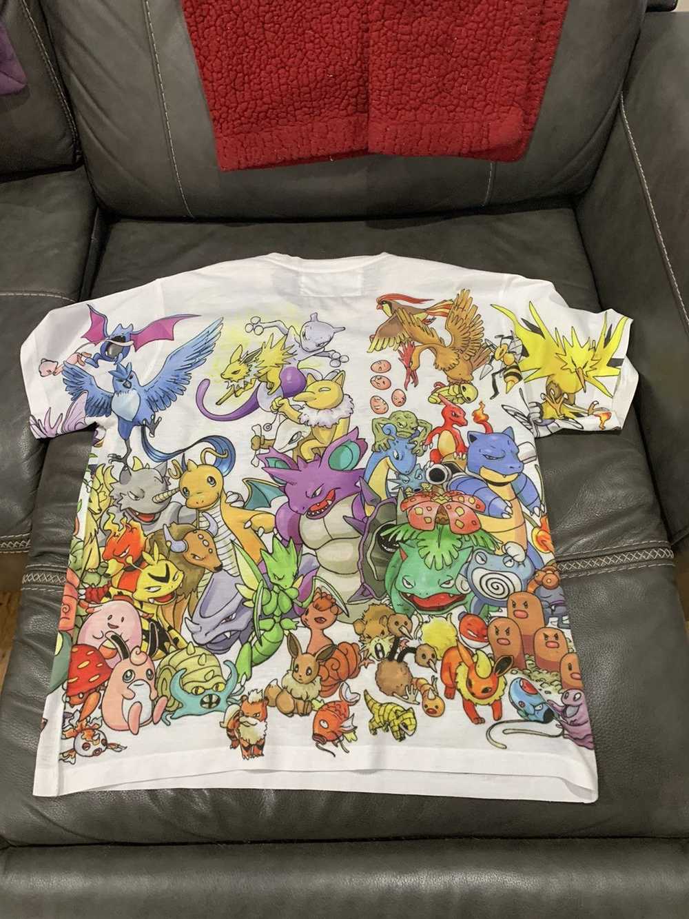 Pokemon × Streetwear × Vintage Pokémon T shirt 19… - image 3