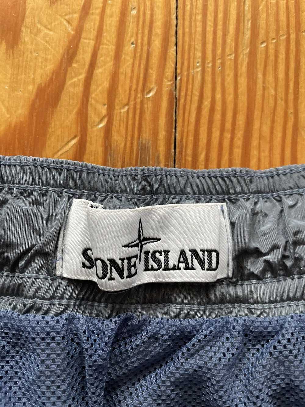 Stone Island Stone Island Nylon Metal Shorts Blue… - image 4