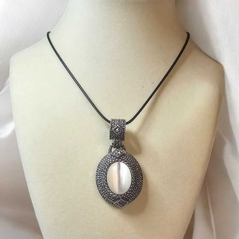 Beautiful Faux Mother of Pearl Silver Vintage Sty… - image 2