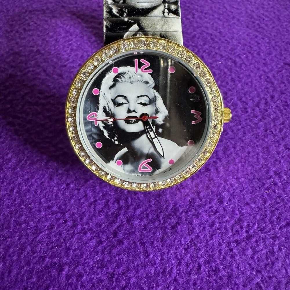 Marilyn Monroe Stretch Watch Used Great Condition - image 1