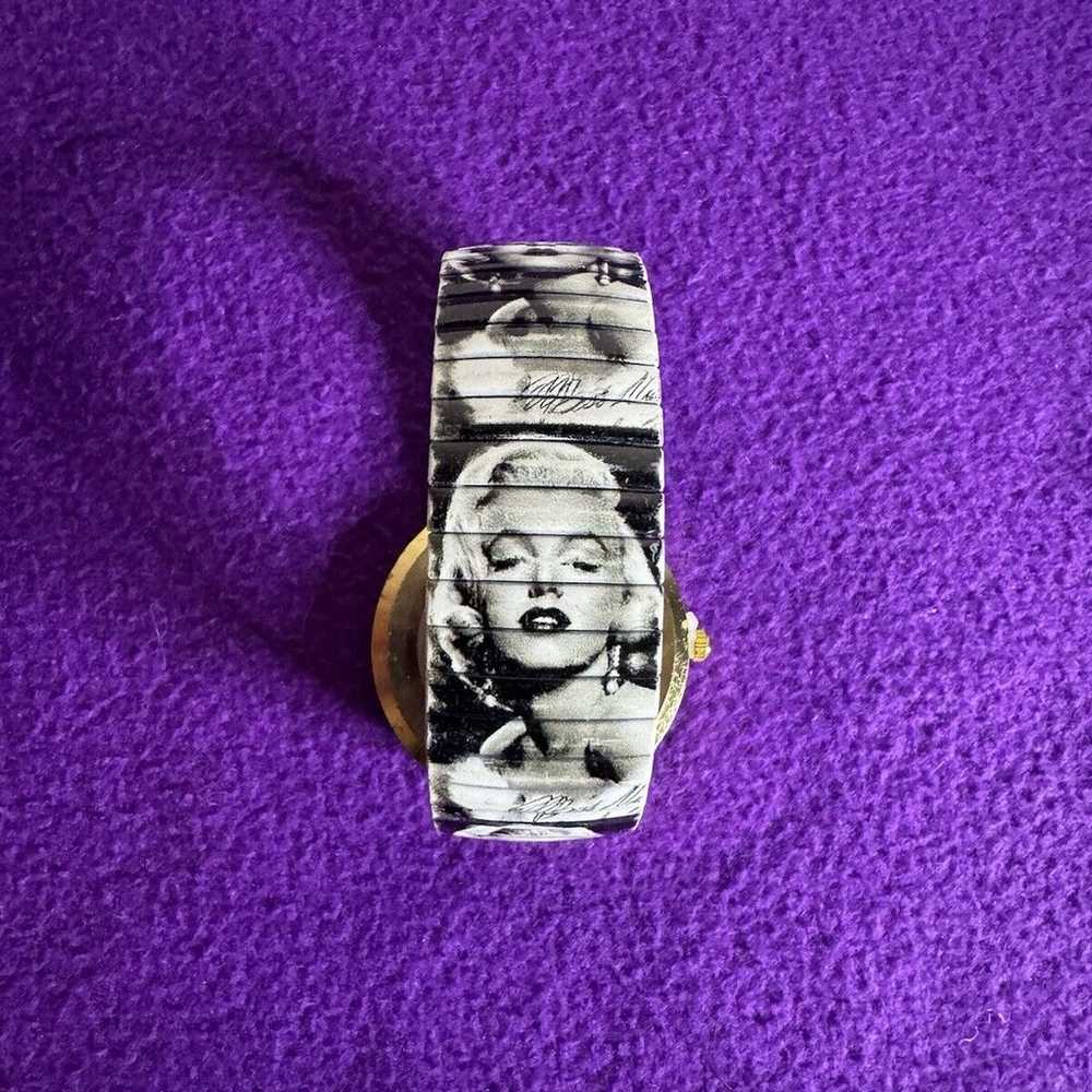 Marilyn Monroe Stretch Watch Used Great Condition - image 3