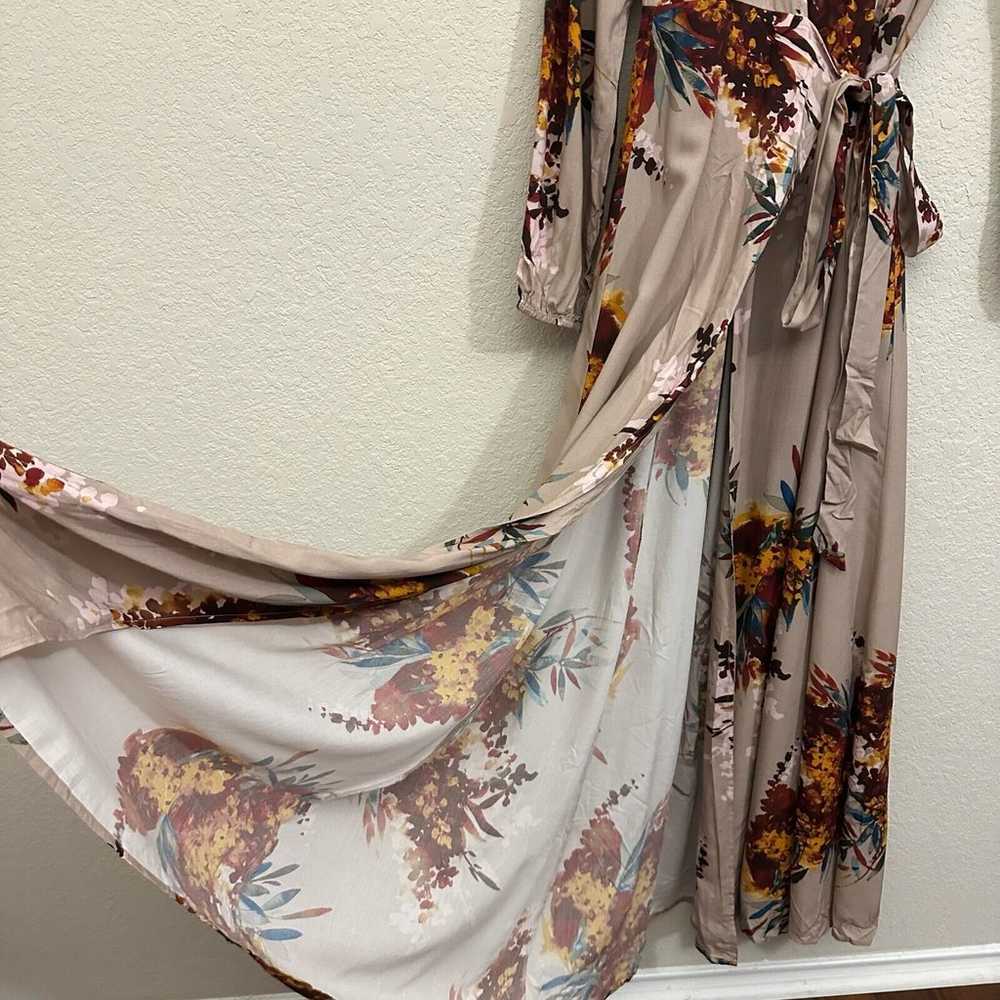 THE ODELLS Maxi Wrap Dress Beige Floral Long Slee… - image 7