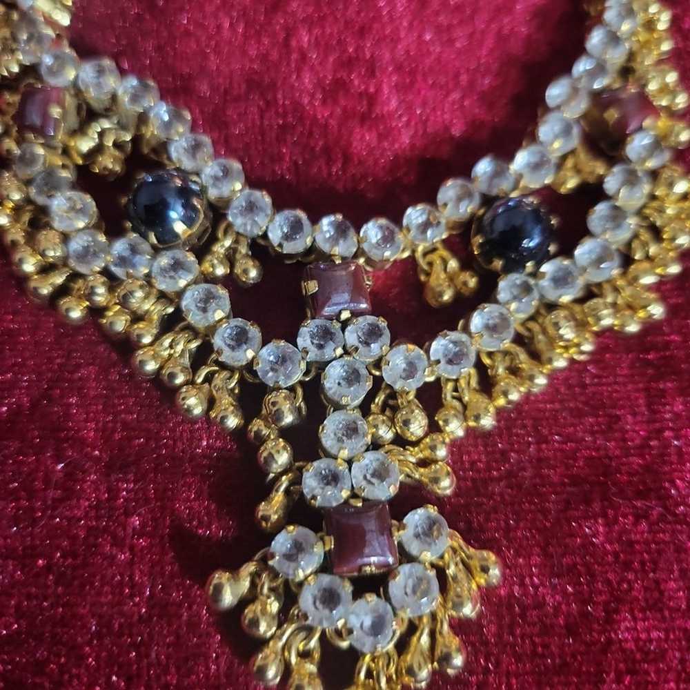 Gorgeous Vintage Bollywood Style gold tone neckla… - image 2