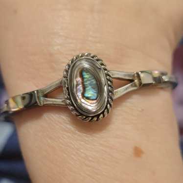 Vintage 1960’s Sterling Huge Natural Abalone Ring good