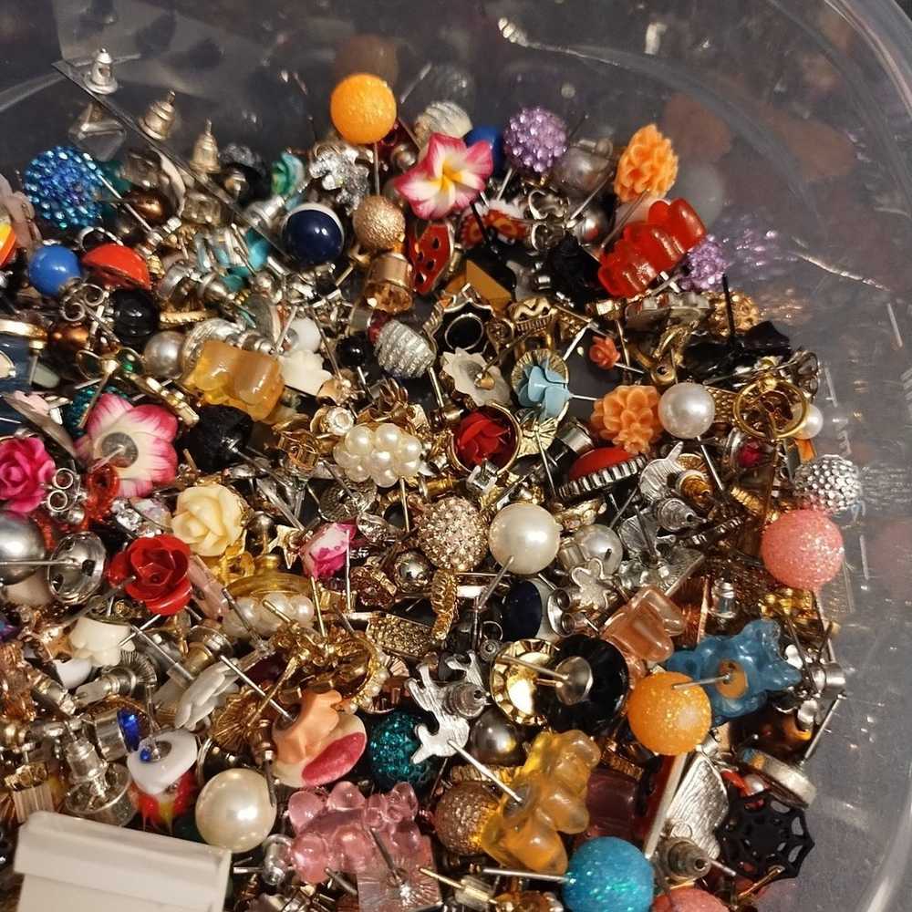 210 stud earrings lot - image 7