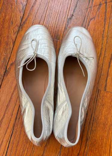 MANSUR GAVRIEL Silver Leather Dream Ballet Flats…