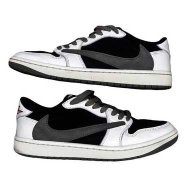 JORDAN Leather low trainers