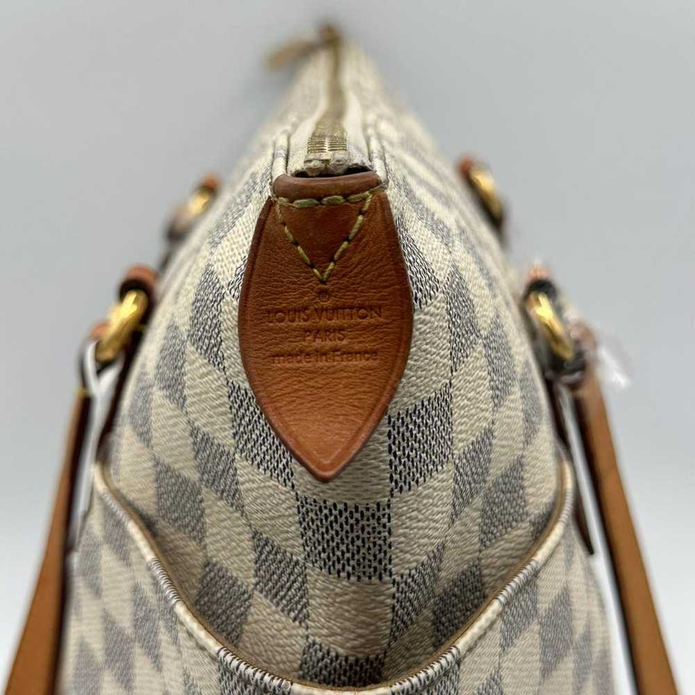 Louis Vuitton Totally leather handbag - image 3