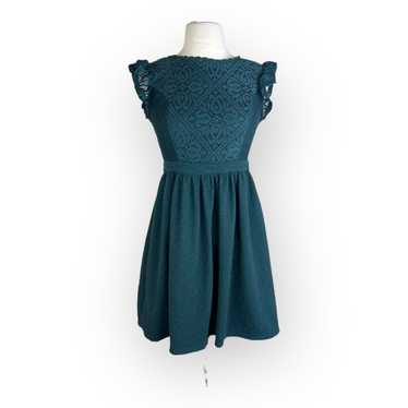 Vintage Women's Xhilaration Green Lace Dress Eleg… - image 1